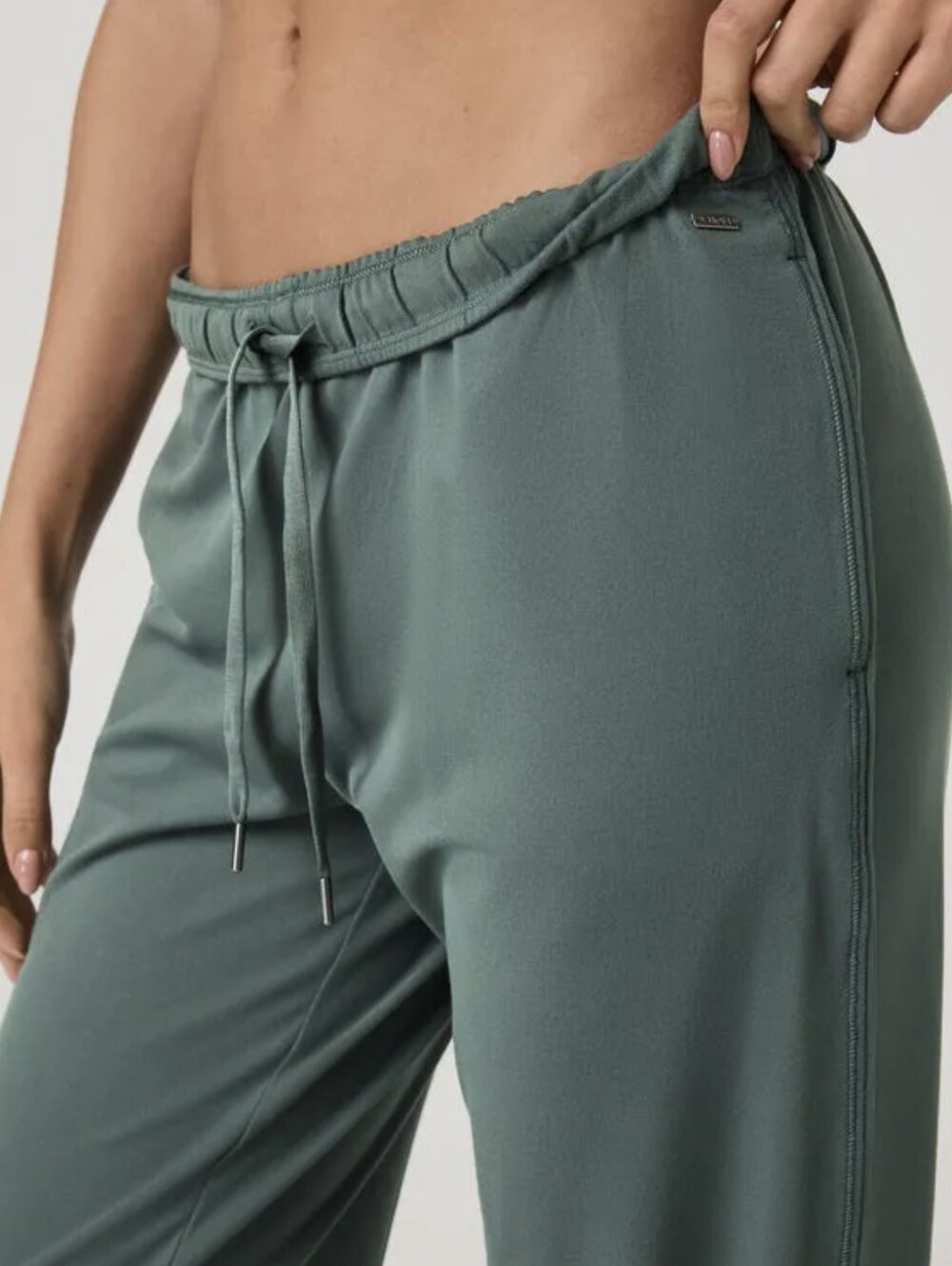 Vuori Halo Modern Sweatpant